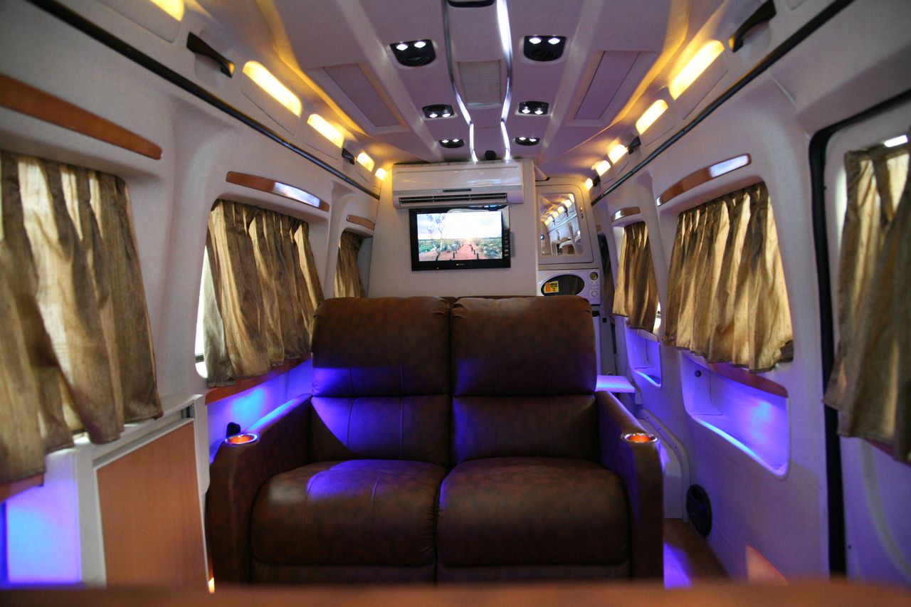 Luxury Caravan - Inner view with LED